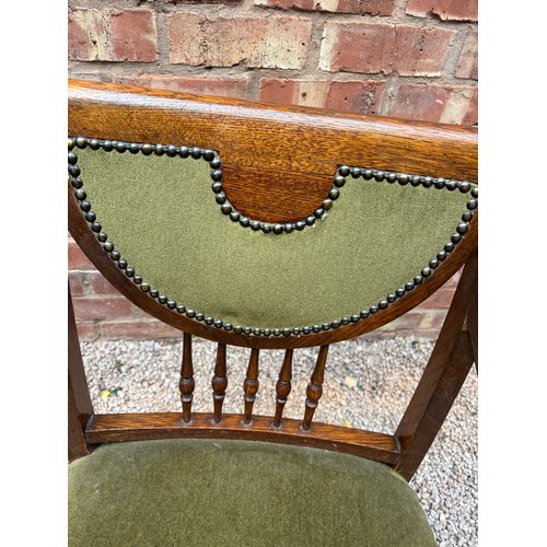 40 - OAK SPINDLE BACK REGENCY STYLE ELBOW CHAIR