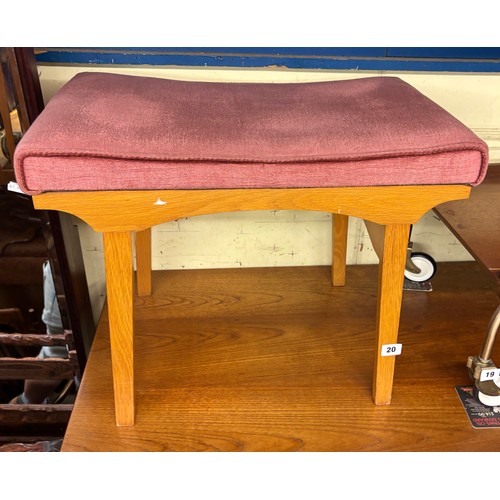 Lot 20        
