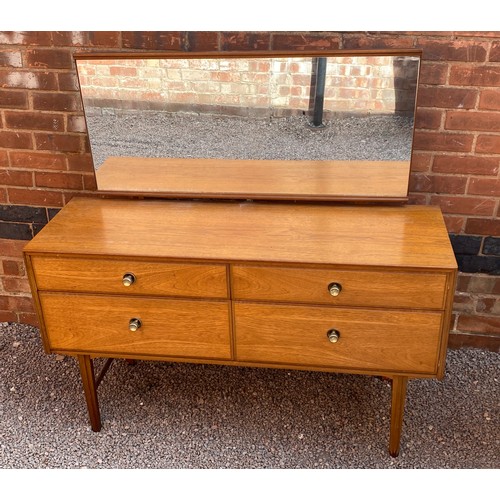 10 - MEREDEW DRESSING TABLE WITH MIRROR