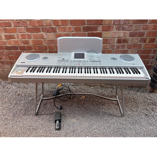 477 - KORG PA 588 PROFESSIONAL ARRANGER ELECTRIC KEYBOARD WITH PAPER WORK AND FOOT PEDAL