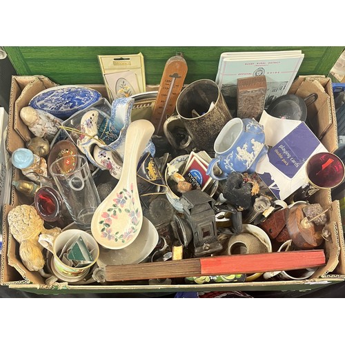 256 - CARTON CONTAINING SOUVENIR WARES, INDIAN TREE TURINE, COLOURED GLASSWARE AND ORNAMENTS