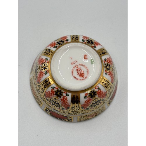 513 - ROYAL CROWN DERBY IMARI PATTERNED MINIATURE TEA SET ON OVAL TRAY (SECONDS)
