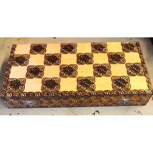 PYROGRAPHY DECORATED TRAVELLING CHESS SET