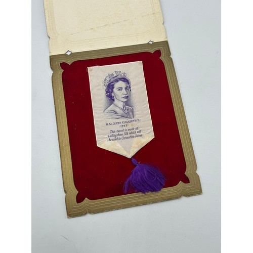 671 - ST. PAULS CATHEDRAL MEMORIAL SERVICE BOOKLET, BUCKINGHAM PALACE ACKNOWLEDGEMENT LETTER, DEATH PLAQUE... 