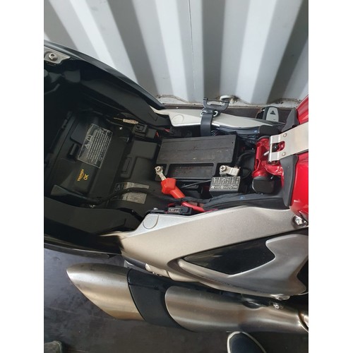 1A - 2022 - RED TRIUMPH ROCKET 3GT MOTORCYCLE 2458CC REGISTRATION OY22 YVZ-LOW MILEAGE V5C AND KEYS