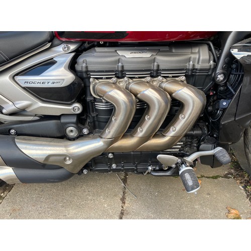 1A - 2022 - RED TRIUMPH ROCKET 3GT MOTORCYCLE 2458CC REGISTRATION OY22 YVZ-LOW MILEAGE V5C AND KEYS