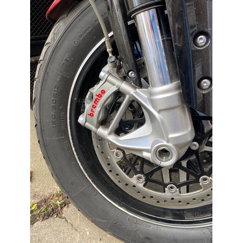 1A - 2022 - RED TRIUMPH ROCKET 3GT MOTORCYCLE 2458CC REGISTRATION OY22 YVZ-LOW MILEAGE V5C AND KEYS