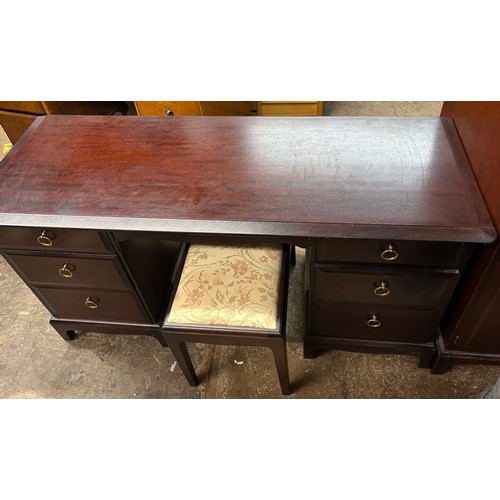 34 - STAG MINSTREL DOUBLE WARDROBE, KNEEHOLE DRESSING TABLE AND STOOL