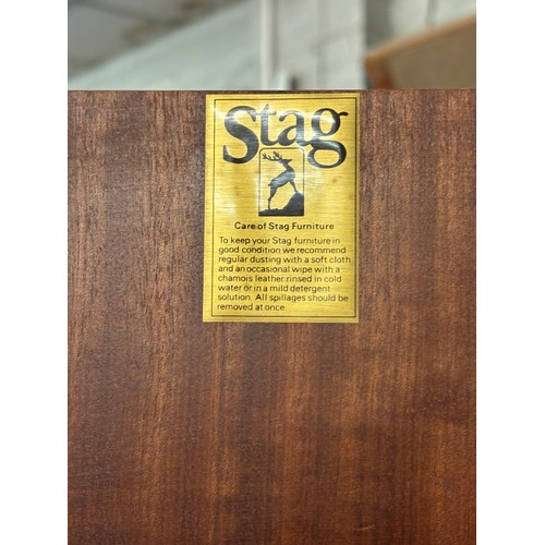 34 - STAG MINSTREL DOUBLE WARDROBE, KNEEHOLE DRESSING TABLE AND STOOL