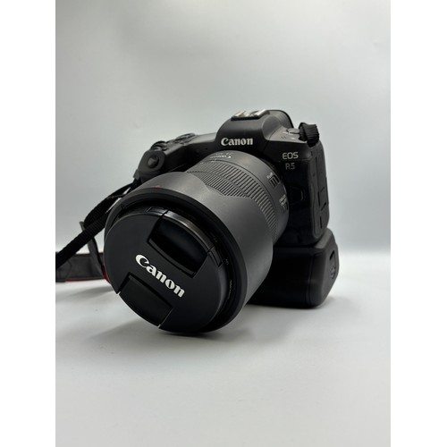 547 - CANON EOS R5 WITH A CANON RF 24-105MM F/4L IS USM LENS IN LOWERPRO CARRY CASE