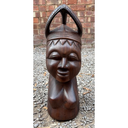 777 - AFRICAN CARVED WOODEN FEMALE BUST