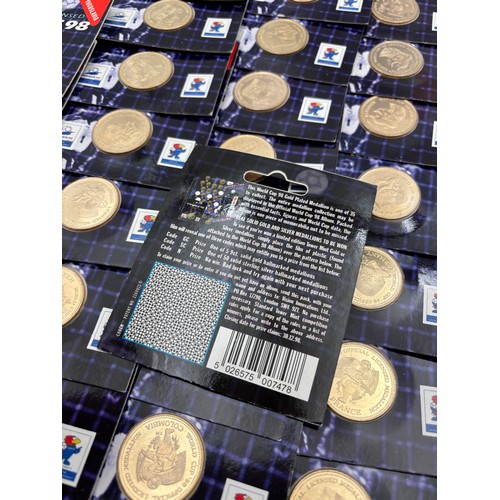 782 - UNOPENED OFFICIAL FRANCE 1998 WORLD CUP MEDALLION COLLECTION BINDER WITH COMPLETE MEDALLIONS IN BLIS... 