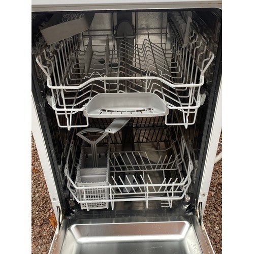 66 - BOSCH SERIE 2 DISHWASHER