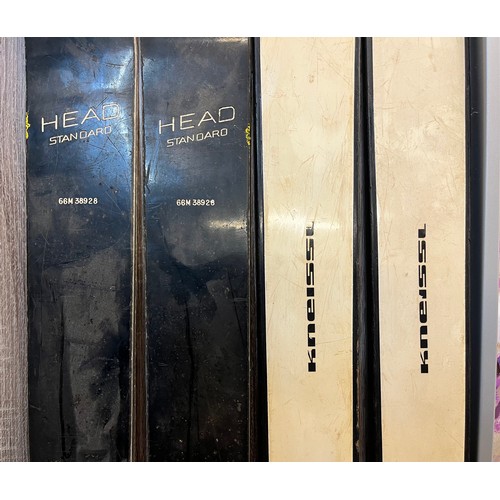 31 - PAIR OF VINTAGE HEAD STANDARD AND KNEISSI SKIS