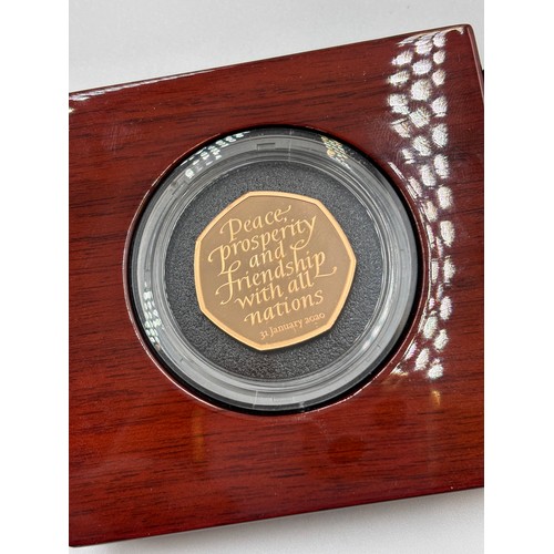 567 - CASED ROYAL MINT WITHDRAWAL FROM THE EUROPEAN UNION 2020 UK 50P GOLD PROOF PIEDFORT COIN