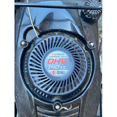121 - WEBB 140CC PETROL LAWNMOWER