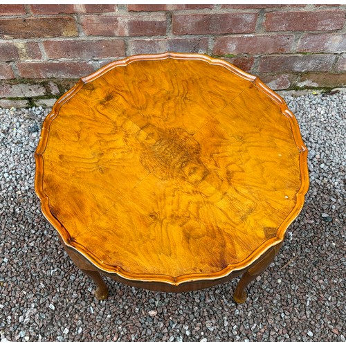 113 - WALNUT 'PIE CRUST' CIRCULAR OCCASIONAL TABLE