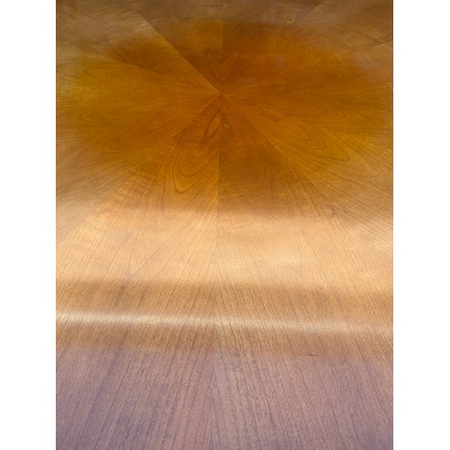 57 - REPRODUCTION MAHOGANY PEDESTAL TABLE WITH SEGMENTED TOP, BEADED EDGE AND FOUR PIERCED CHAIRS
