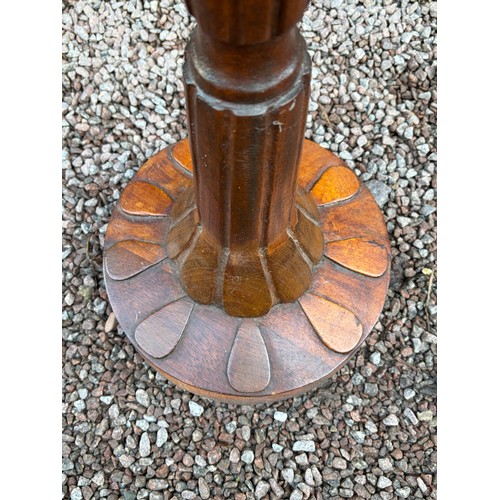 69 - REPRODUCTION CARVED AND FLUTED JARDINIERE STAND