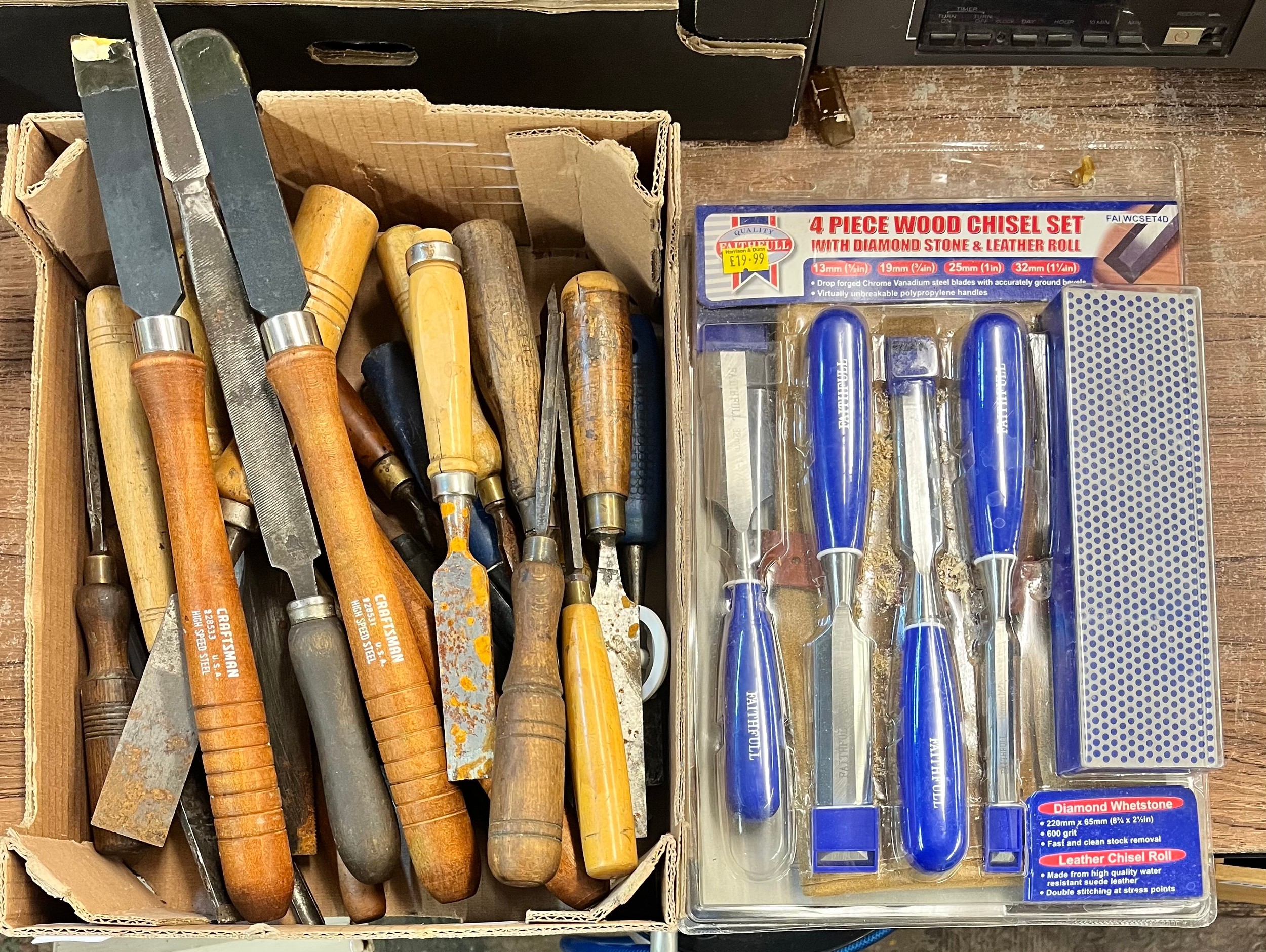 FOUR PIECE WOOD CHISEL SET, WOOD TURNING CHISELS AND RASP