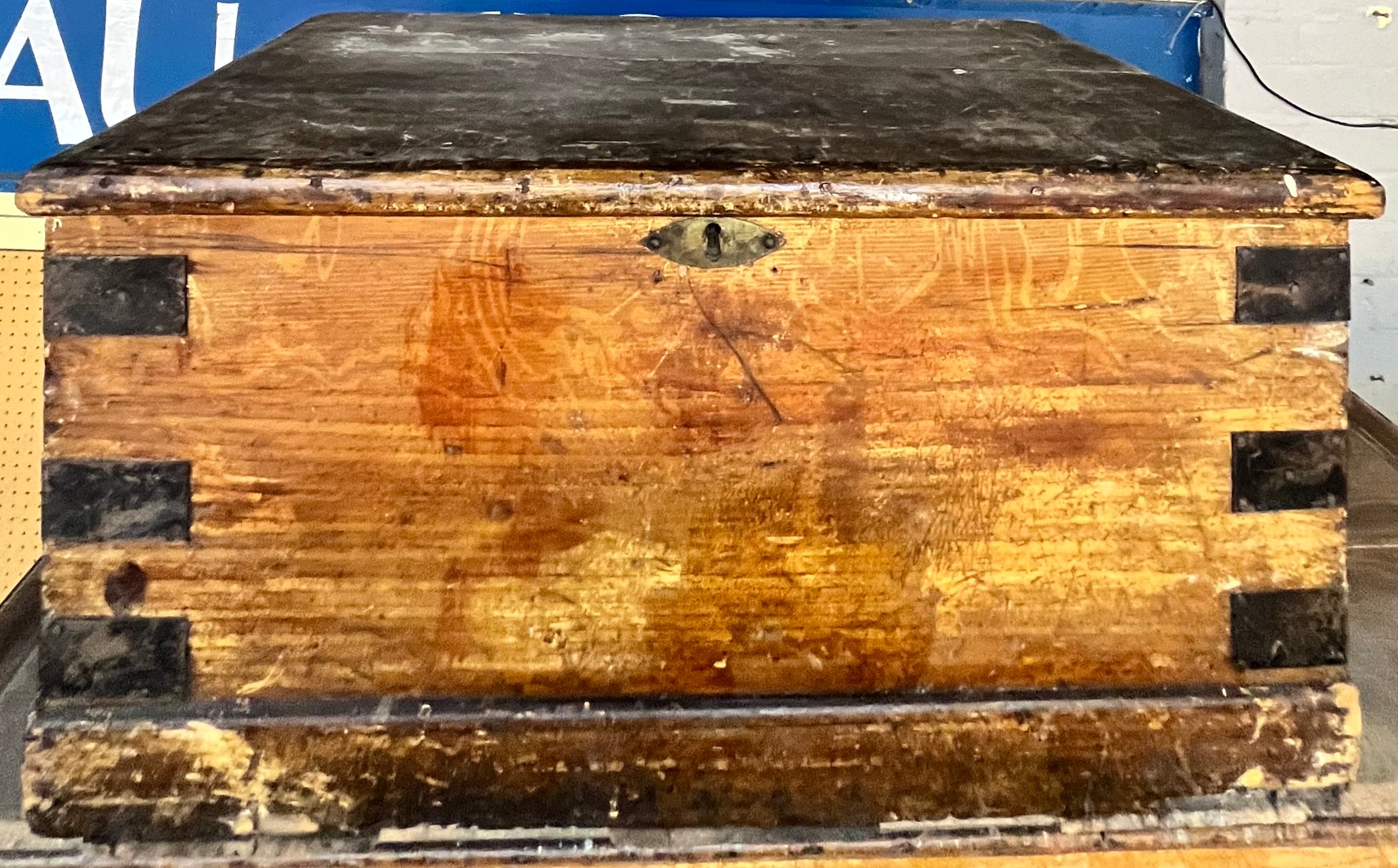 PINE SCUMBLED BLANKET BOX