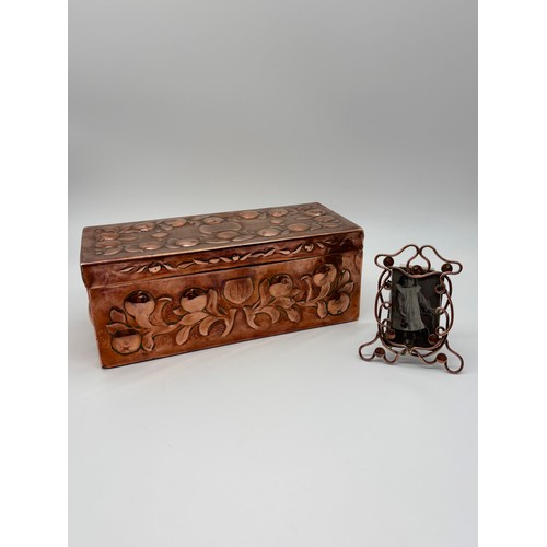 596 - NEWLYN ART & CRAFTS COPPER DECORATIVE BOX AND COPPER FRAME MINIATURE PHOTOGRAPH FRAME