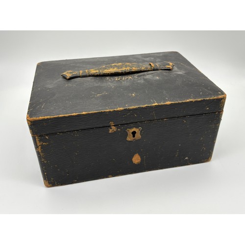 562 - VICTORIAN BLACK LEATHER JEWELLERY BOX