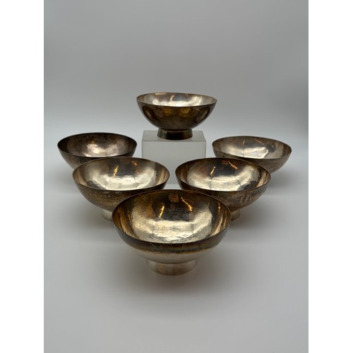 537 - SIX BIRMINGHAM SILVER A.WELLS PLANISHED BOWLS 40 OZ APPROX