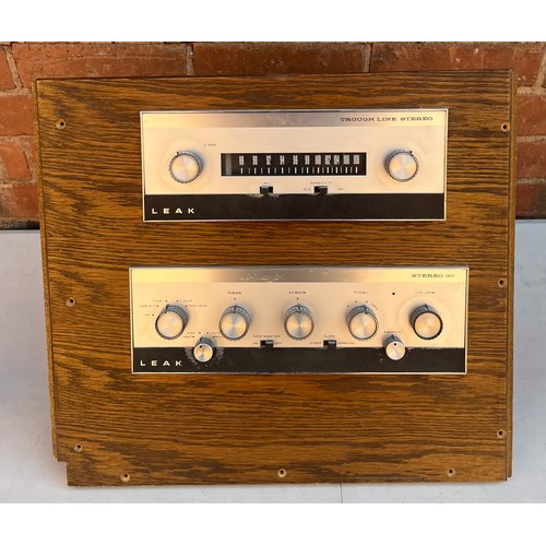 453C - VINTAGE  LEAK TROUGH LINE 30 TUNER AMPLIFIER.