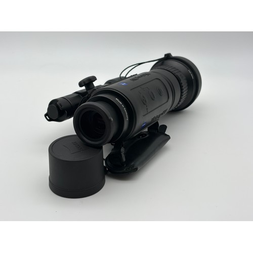 371 - ZEISS VICTORY NV 5.6X62 NIGHT VISION MONOCULAR IN NYLON CARRY BAG