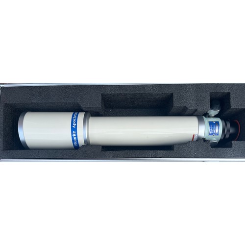 372 - CASED TAKAHASHI FLUORITE APOCHROMAT FC-100DZ TELESCOPE NO.2B4080, TAKAHASHI EXTENDER Q 1.6X (50.8) A... 