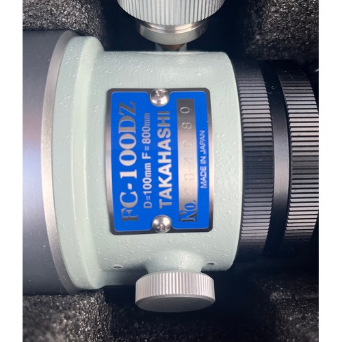 372 - CASED TAKAHASHI FLUORITE APOCHROMAT FC-100DZ TELESCOPE NO.2B4080, TAKAHASHI EXTENDER Q 1.6X (50.8) A... 