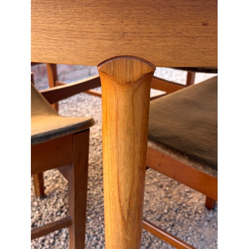 1A - TEAK CIRCULAR EXTENDING DINING TABLE WITH FOUR CHAIRS
