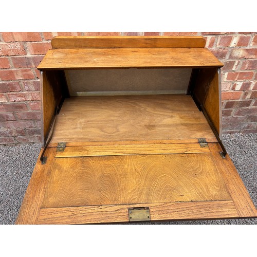 11 - LIGHT OAK DOUBLE DRAWER BUREAU