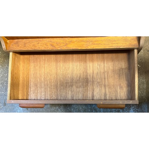 34 - TEAK MOBILE RECORD CABINET WITH SINGLE DRAWER