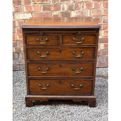 207 - GEORGE III MAHOGANY CADDY TOP TWO OVER THREE DRAWER CHEST WITH BRUSHING SLIDE ON BRACKET FEET