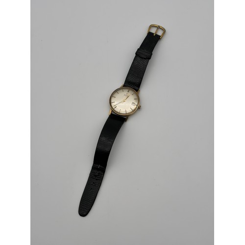 752 - VINTAGE OMEGA AUTOMATIC DATE ADJUST 9CT GOLD CASED PRESENTATION WRISTWATCH ON LEATHER STRAP