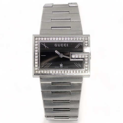 233 - Gucci G-Collection rectangular stainless steel and diamond gentleman's bracelet watch, ref. 100M, re... 