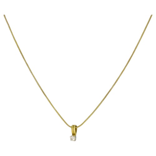 92 - 9ct Yellow Gold Thin Snake Chain With Diamond Pendent
Weight 2.2 Grams
Length 18 inch