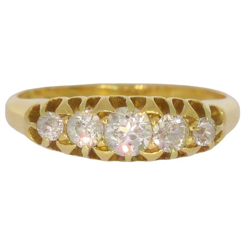 117 - Antique diamond five stone ring. Set with brilliant cut diamonds of 0.48ct total calculated weight, ... 