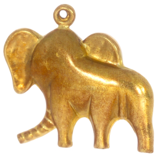 81 - 9ct Yellow Gold Elephant Charm 2.6 Grams length 21mm