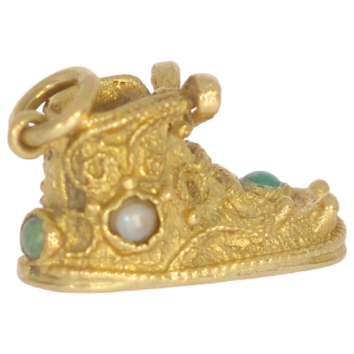 79 - 9ct Yellow Gold Boot Charm With Green And Pearl Like Features 3.9 Grams 20mm