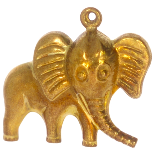 92 - 9ct Yellow Gold Elephant Charm 2.6 Grams length 21mm