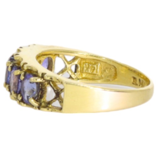 4 - 14ct yellow gold ring with light blue stones. size I,