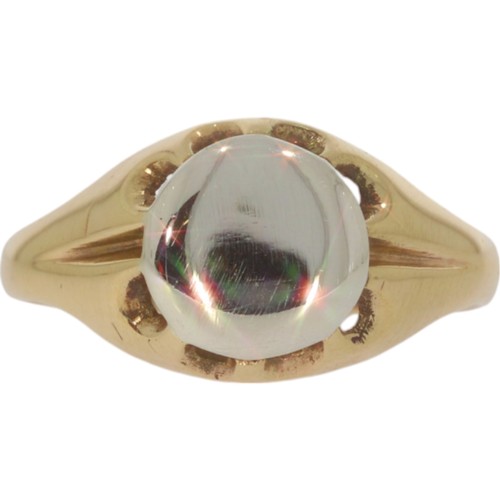 67 - 9ct gypsy style ring. size S. 3.4G