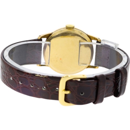 6 - 9k Solid Gold Tudor Royal Hand-Winding
“brand new strap good condition --- see photos for reference”... 