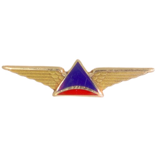 111 - 10ct Yellow Gold Delta Airlines 5 Year Service Award Pin Badge 0.8 Grams