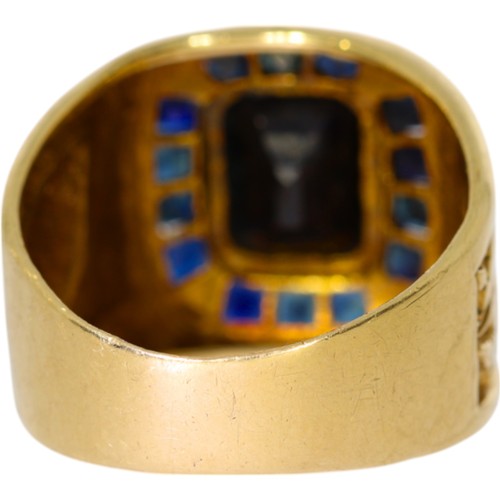 113 - 14ct gold sapphire college ring 8.7 Grams. Set with mixed cut sapphires. Size T. Weight 8.7 Grams. S... 