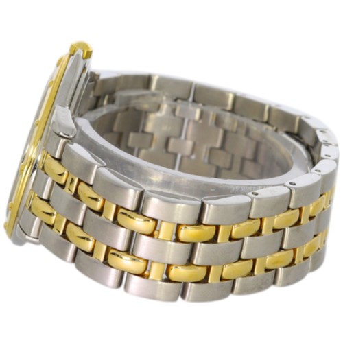 36 - Raymond Weil Tango Genève 5560
36mm 
Bi-Coloured Stainless Steel
Blue Dial
Date Indicator
Original B... 