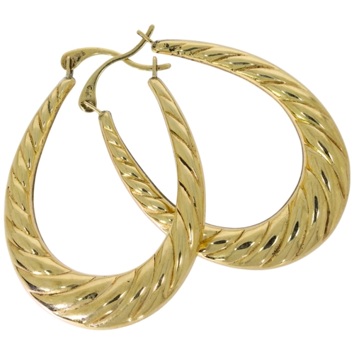 280 - 9ct Yellow Gold Hollow Patterned Hoop Earrings 1.4 Grams